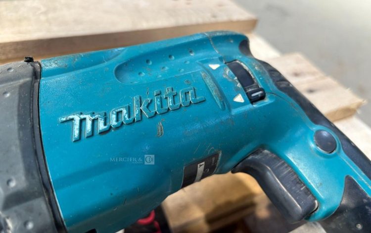 MAKITA HR2460  PER010439