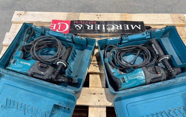 MAKITA HR2460  PER010439