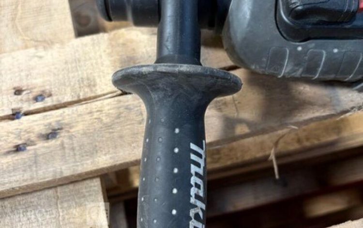MAKITA HR2460  PER010439