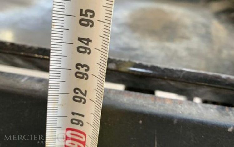 PLA010094