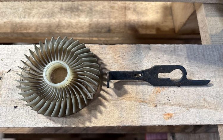 MAKITA 5903R  SCI010987