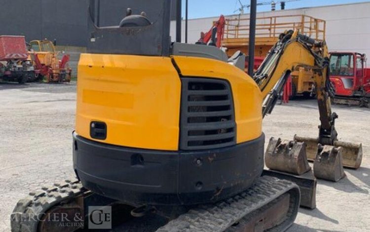 BOBCAT E26***EM  PEL010374