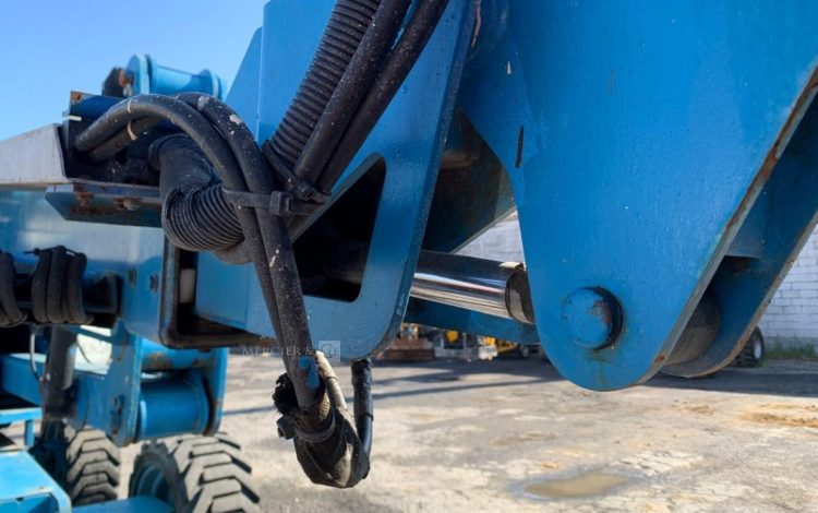 GENIE Z-51/30JRT  15AD2310