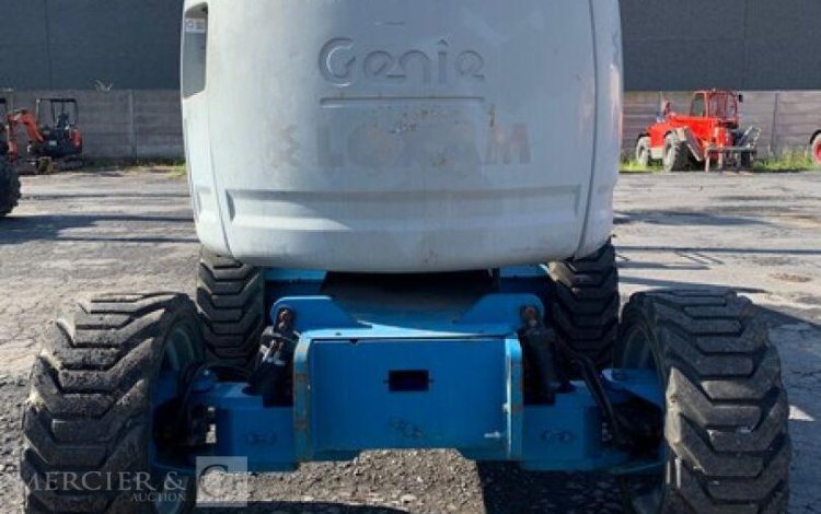 GENIE Z-51/30JRT  15AD2310