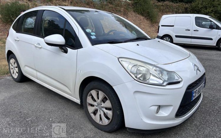 CITROEN C3  CF-607-EZ
