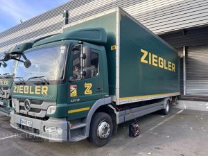 MERCEDES CAMION  CM-913-PZ
