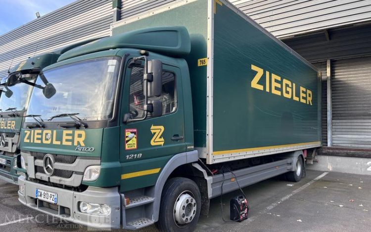 MERCEDES CAMION  CM-913-PZ
