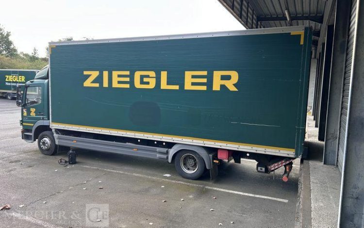 MERCEDES CAMION  CM-913-PZ