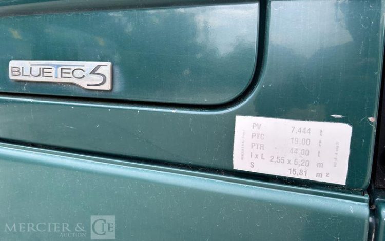MERCEDES ACTROS 1844 4×2 VERT CP-833-LB