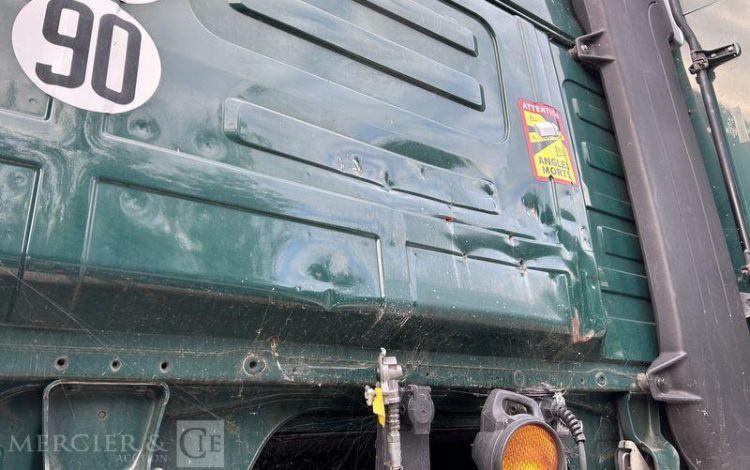 MERCEDES ACTROS 1844 4×2 VERT CP-833-LB