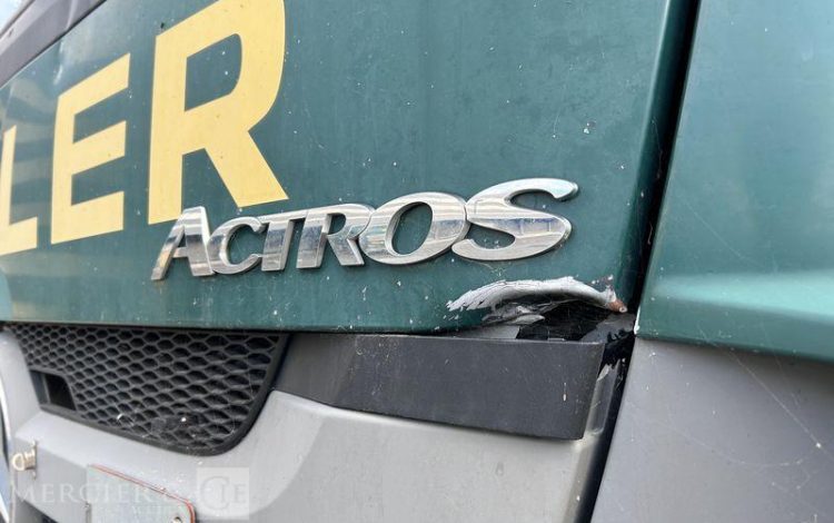 MERCEDES ACTROS 1844 4×2 VERT CP-833-LB