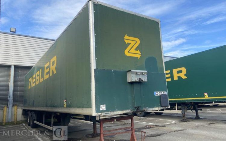 SRT SEMI REMORQUE FOURGON  CQ-710-ZY