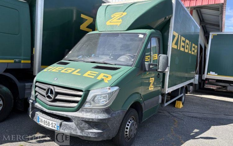MERCEDES SPRINTER 513 CDI CAISSE 20m3 HAYON VERT DN-858-SZ