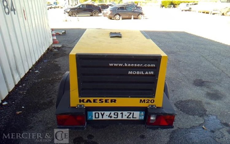 KAESER COMPRESSEUR D AIR M20 – 2000L – 7 BARS – 1077H – 1 ESSIEU -¨PTAC 570KG – AN2016  DY-491-ZL