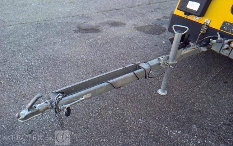 KAESER COMPRESSEUR D AIR M20 – 2000L – 7 BARS – 1077H – 1 ESSIEU -¨PTAC 570KG – AN2016  DY-491-ZL