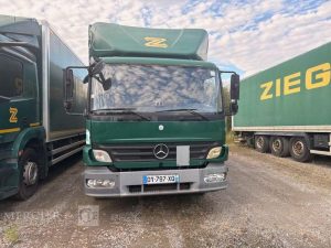 MERCEDES ATEGO  DY-797-XQ