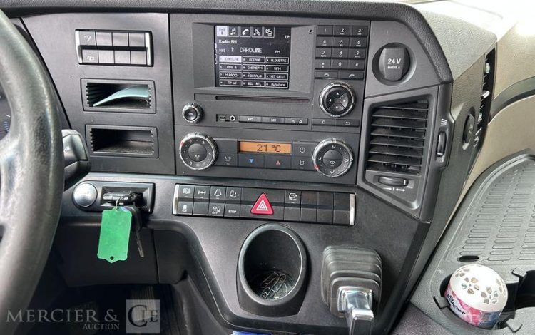 MERCEDES TRACTEUR  ET-427-EJ