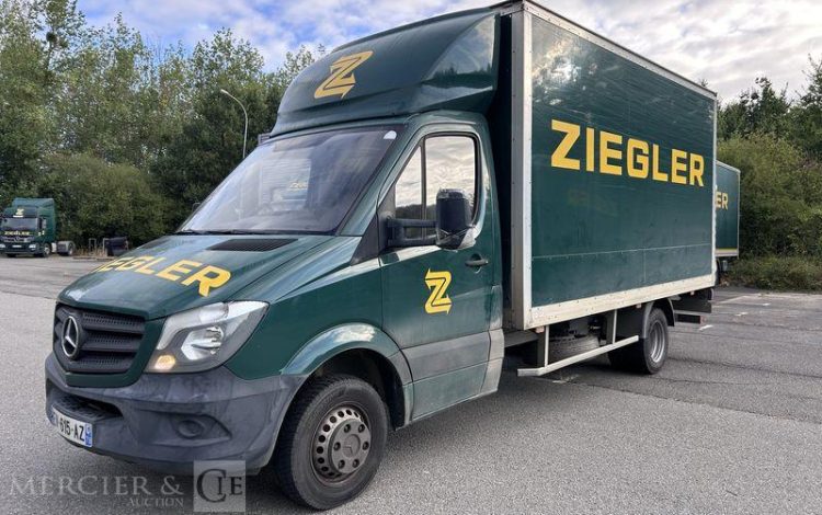 MERCEDES SPRINTER  EV-615-AZ