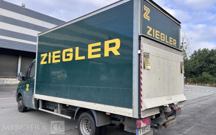 MERCEDES SPRINTER  EV-615-AZ