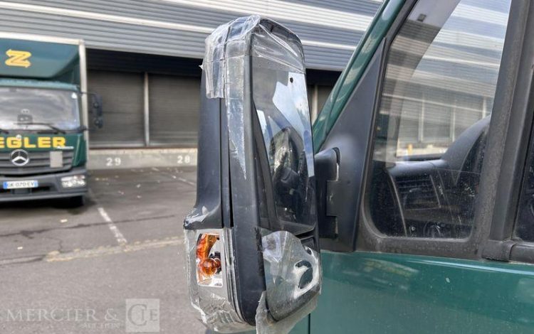 MERCEDES SPRINTER  EV-615-AZ