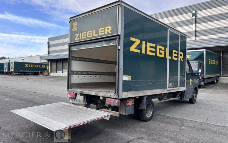 MERCEDES SPRINTER  EV-615-AZ