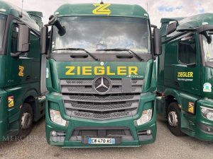 MERCEDES TRACTEUR  EW-478-AS