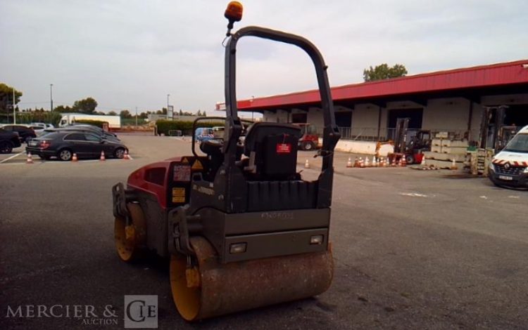 BOMAG ROULEAU DOUBLE BILLES BW 120  AD-4 – 1424H – AN2015  F360H001