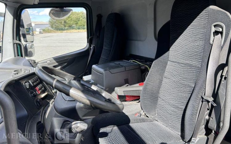 MERCEDES ATEGO  FG-789-PQ