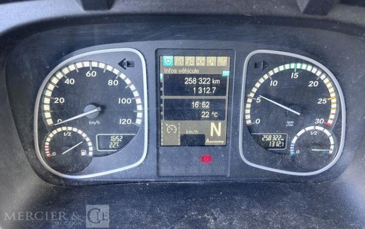 MERCEDES ATEGO FOURGON  FK-885-VS