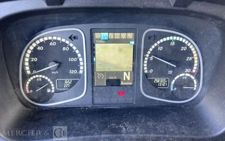 MERCEDES ATEGO FOURGON  FK-885-VS