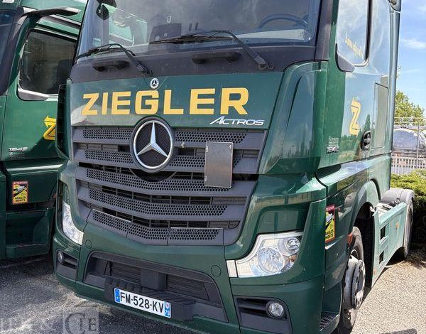 MERCEDES ACTROS 1845 VERT FM-528-KV
