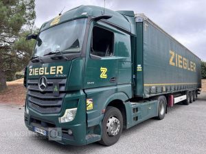 MERCEDES TRACTEUR  FM-964-WM