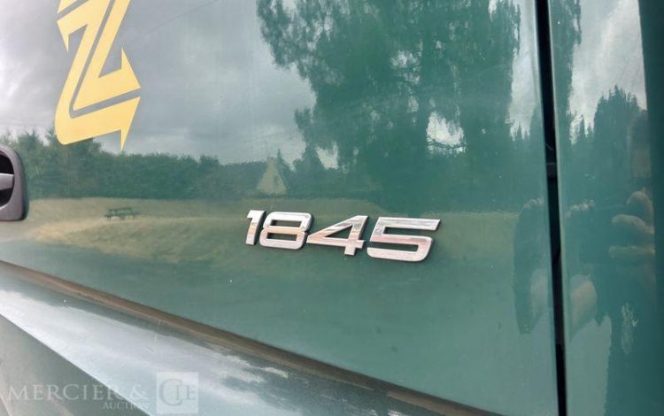 MERCEDES TRACTEUR  FM-964-WM