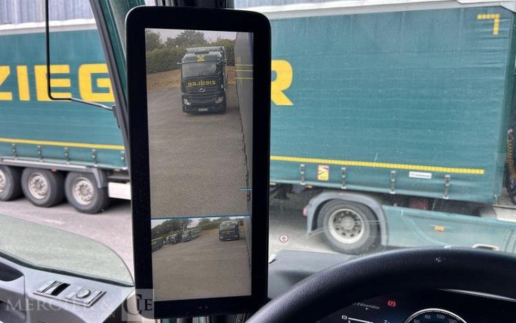 MERCEDES TRACTEUR  FM-964-WM