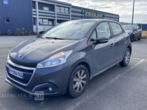 PEUGEOT 208 STE  FP-556-DG