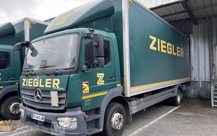 MERCEDES ATEGO  FR-493-JW