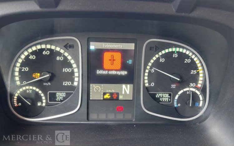 MERCEDES ATEGO  FR-493-JW