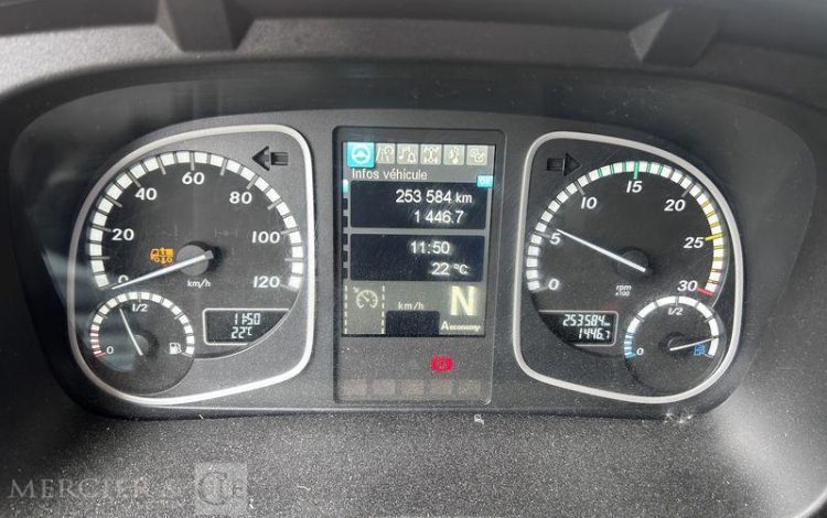 MERCEDES ATEGO  FV-647-AP