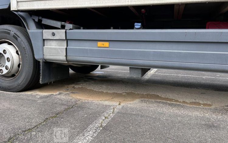 MERCEDES CAMION FOURGON  FV-903-RA