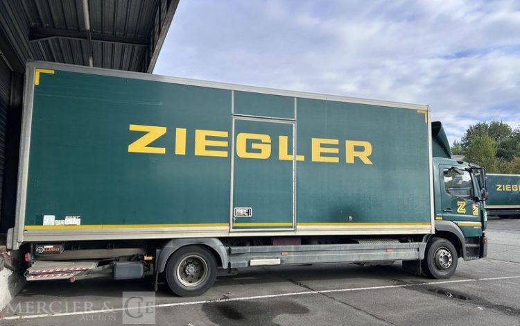 MERCEDES ATEGO  FV-946-AP