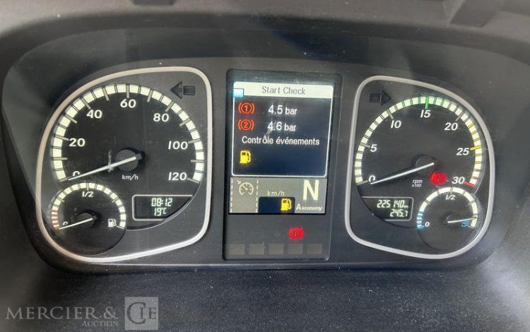 MERCEDES ATEGO  FV-946-AP