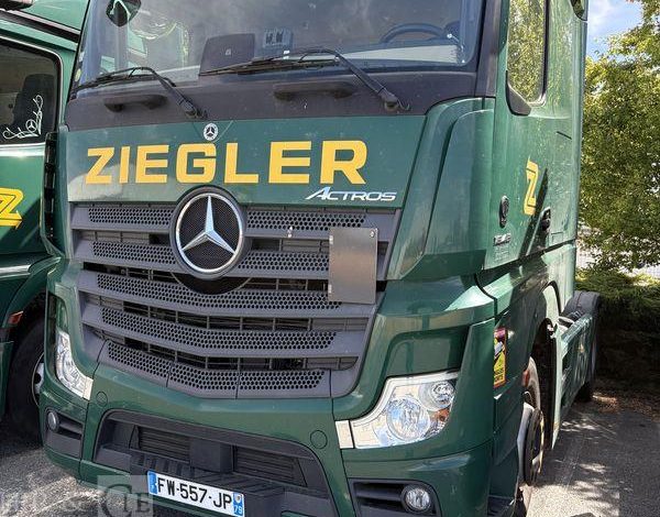 MERCEDES ACTROS 1845 VERT FW-557-JP