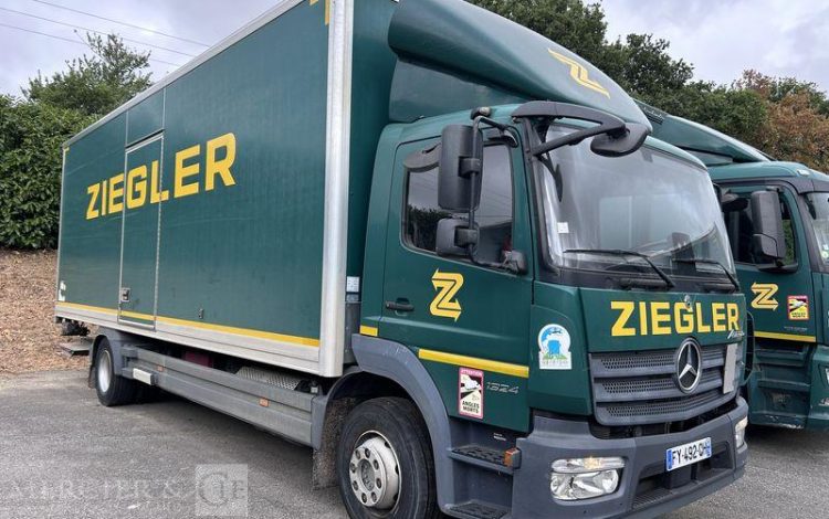 MERCEDES ATEGO  FY-492-QH