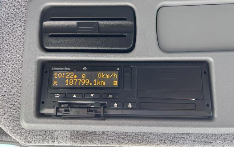 MERCEDES ATEGO  FY-492-QH