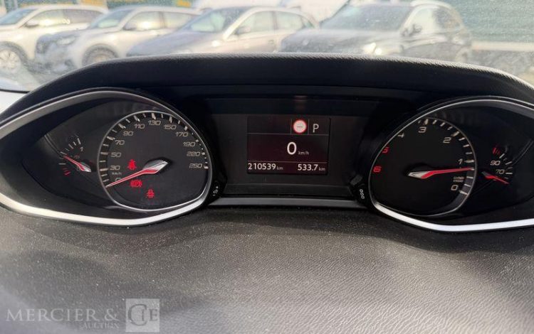 PEUGEOT 308  GB-473-FW