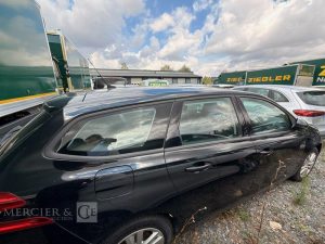 PEUGEOT 308 SW –  NON ROULANT PAS DE CLEF  GB-504-FW