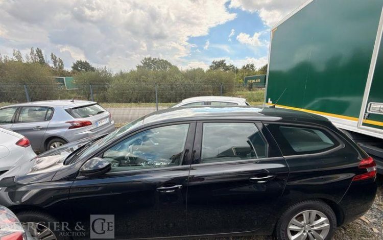 PEUGEOT 308 SW –  NON ROULANT PAS DE CLEF  GB-504-FW