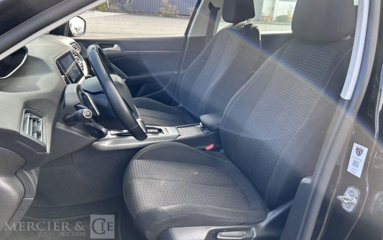 PEUGEOT 308 BREAK  GB-863-GM