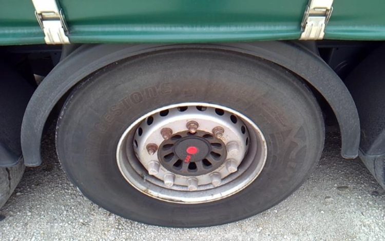 LECITRAILER SEMI REMORQUE BACHE 3 ESSIEUX PTAC 38T  GC-721-YJ