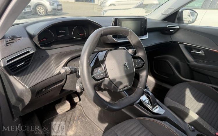 PEUGEOT 2008  GD-842-LS
